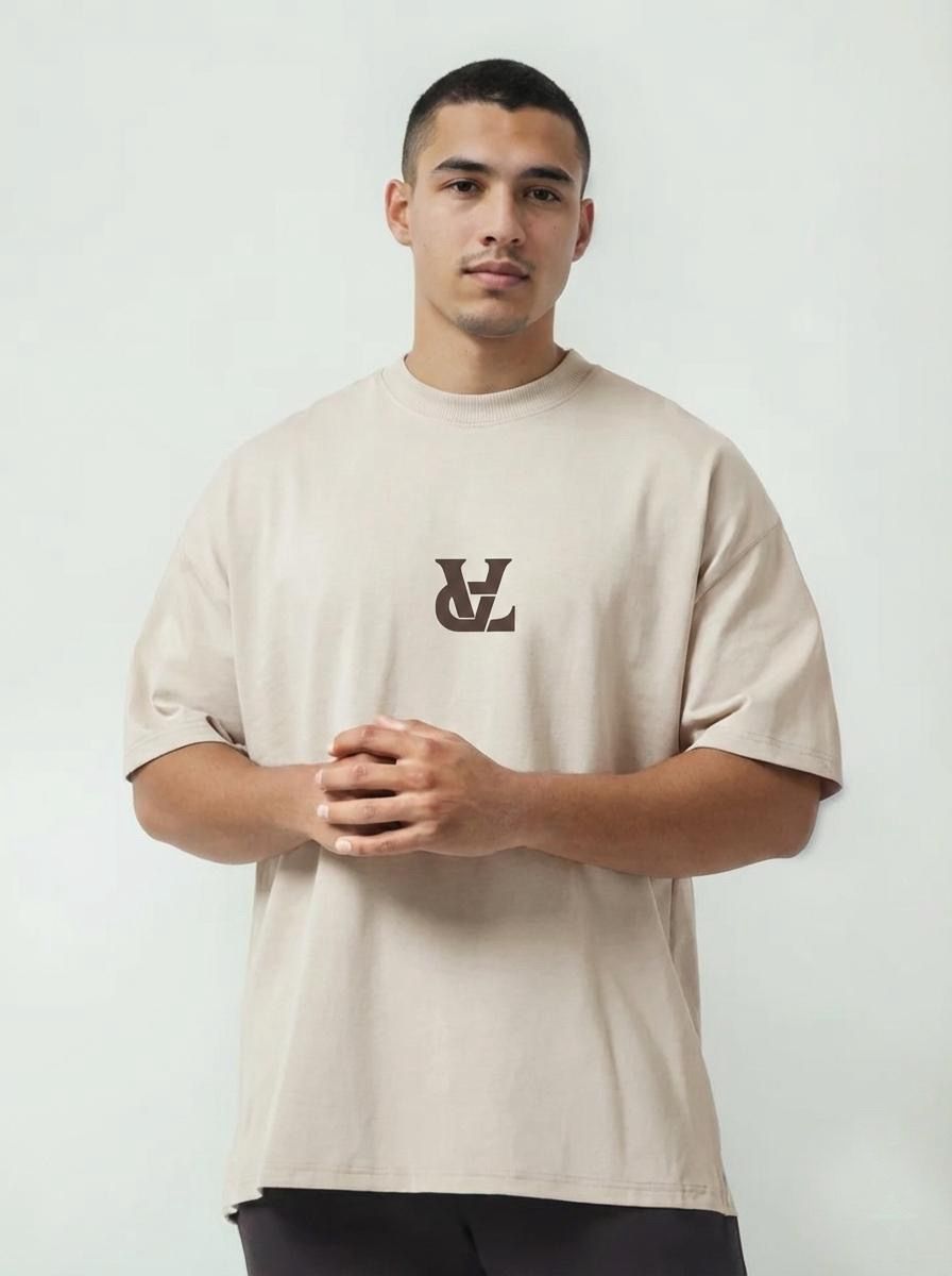 VELORIA LIGHT & DARK OVERSIZED GRAPHIC T-SHIRT